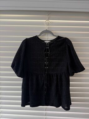 H&M Black Textured Tie-Front Blouse